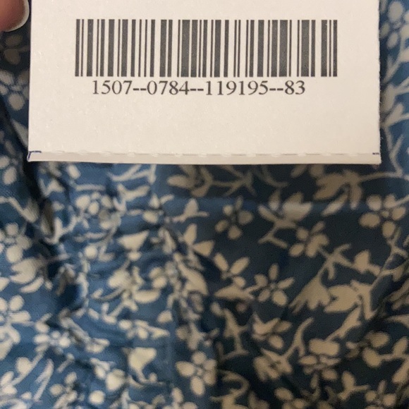 Jopra / Size: XS / Floral top w ruched front - Picture 2 of 3